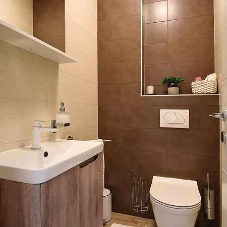 Apartment Beach Μεντουλίν