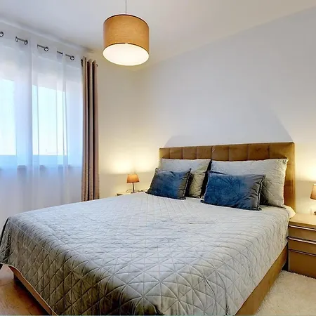 Apartment Beach * 메덜린