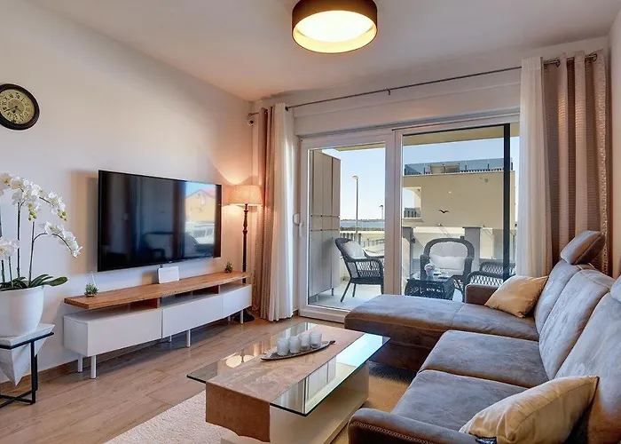 아파트 Apartment Beach *